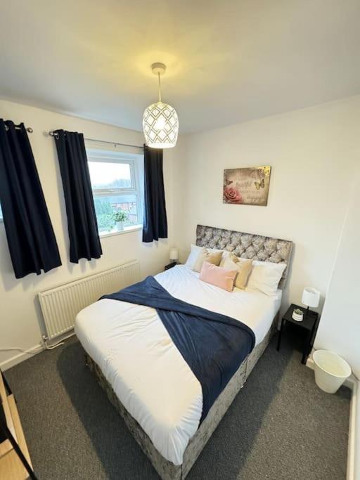 Cosy Home In Barnsley Centre מראה חיצוני תמונה