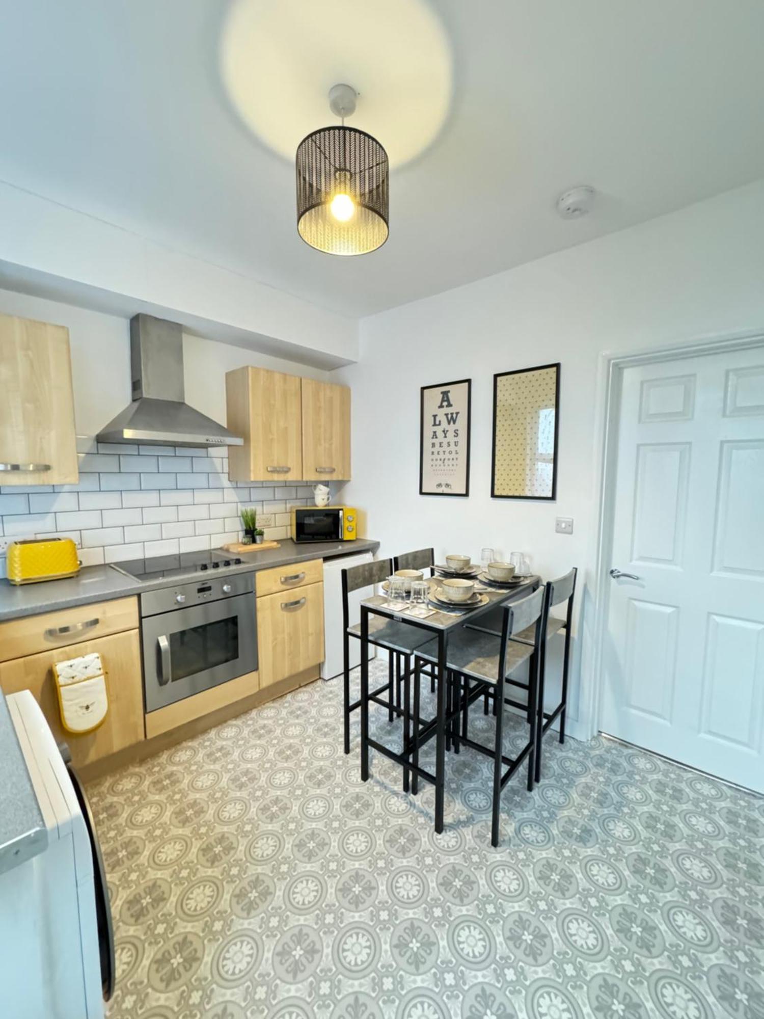 Cosy Home In Barnsley Centre מראה חיצוני תמונה